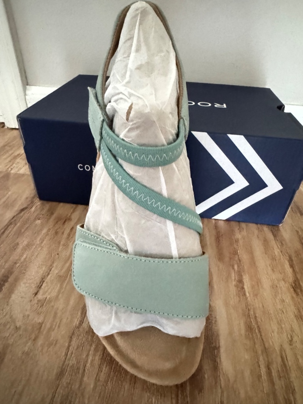 NWT Rockport Shevon Sandal Light Blue Soft Leather Double Adjustable Straps 9W - Picture 12 of 16